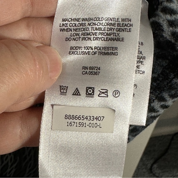 Columbia 1/4 zip lightweight fleece sweater, sz large, polyester, spring, layer - Picture 3 of 10